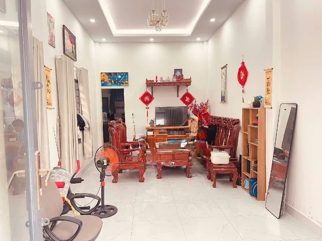 Bán nhà Trệt Lửng – DT 63m2 - Chỉ 4.75 tỷ – Tăng Nhơn Phú B, Quận 9