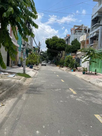 Nhà cần bán ngay Hiệp Bình Chánh Thủ Đức 68m2, giá 3ty2 vị trí tiện di chuyển gần chợ, trường học an ninh.