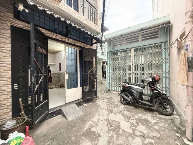TĂNG BẠT HỔ- BÌNH THẠNH, THÔNG NGUYỄN VĂN ĐẬU, SÁT ĐẠI HỌC VĂN LANG, 2 TẦNG, 2PN, DTSD 60M2, CHỈ 4.X