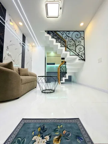 💥💥BÁN NHÀ 1 TRỆT 2 LẦU - 20m2 LẠC LONG QUÂN TÂN BÌNH.
3PN, ĐỦ CÔNG NĂNG. GẦN KẾ BÊN CHỢ TÂN BÌNH. CHỈ 3.45 t.ỷ