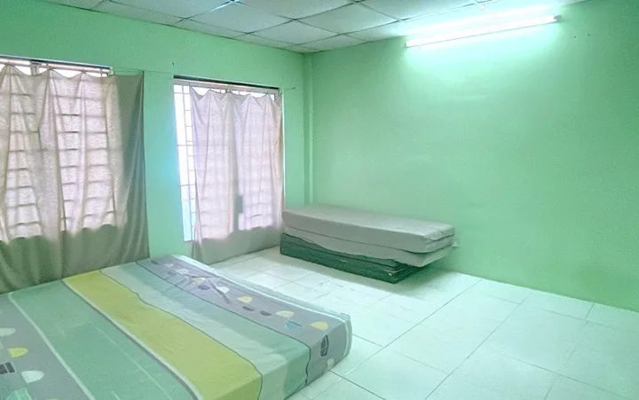 BÁN NHÀ SÁT TỈN.H LỘ 10 - KHU TÊN LỬ.A - ĐƯỜNG XE TẢI - ( 4X15M )