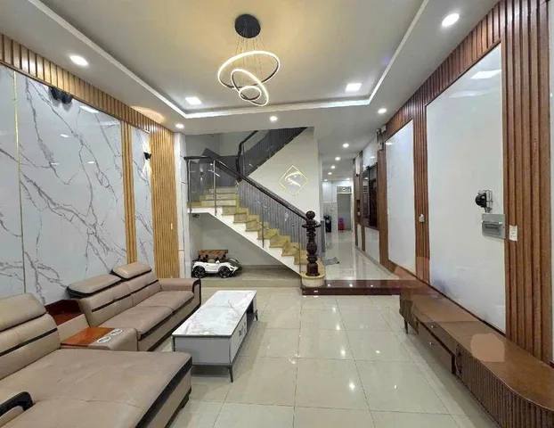 BÁN NHÀ ĐẸP SÁT HUƠ.G LỘ 2 - NGÃ TƯ 4 XÃ - ĐƯỜNG XE TẢI - NH  ( 6X24M ) NHỈNH 10$