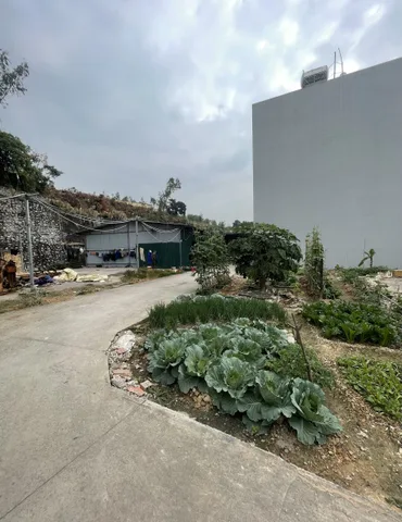 BÁN ĐẤT GIÁP KHU TĐC HÙNG THẮNG,HẠ LONG