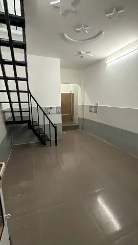 Nhà Phố Trung Tâm Quận 8, 2 Tầng SHR, Vị Trí Kết Nối Giao Thông Đỉnh, Tiện Ích Ngập tràn. Giá Chỉ 2,35 Tỷ