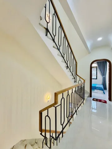 CHÍNH CHỦ BÁN GẤP NHÀ 2 LẦU ĐẸP DT(5X20M) ĐƯỜNG 10M KHU DÂN CƯ PHÚ NHUẬN ,Q12.