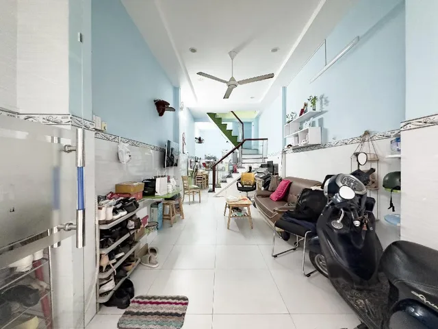 KẾ BÊN KHU VIP BẮC HẢI Q10 - VỊ TRÍ ĐẸP - HẺM RỘNG THOÁNG AN NINH YÊN TĨNH - DÂN TRÍ CAO - GẦN CHỢ NHÀ THỜ TRƯỜNG HỌC - CHỈ 5.x TỶ.
