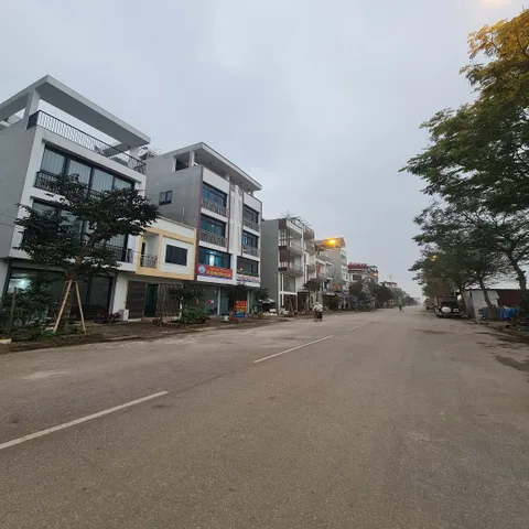 Mở bát 2026 với lô góc 60m2 Tđc Trâu Quỳ, đường 13m và 5m giá đầu tư tốt. Lh 0989894845