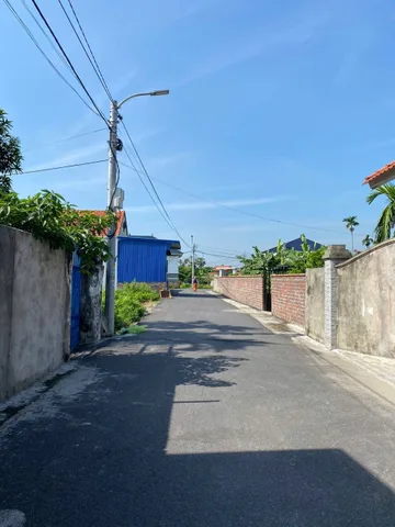 2/1/2026.Bán đất 67,7m² ngang 4,44m. đường thôn 5m. giá 980 triệu Phường Lê Ích Mộc. liên hệ 0362558882