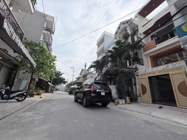 BÁN CĂN NHÀ ĐẸP GẦN SIÊU THỊ AONE TÂN PHÚ-4 TẦNG-4 PHÒNG NGỦ-DỌN VÀO Ở NGAY