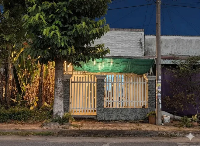 Bán nhà 81m² ngang 4,5m giá 1.5 tỷ Phường Long Châu