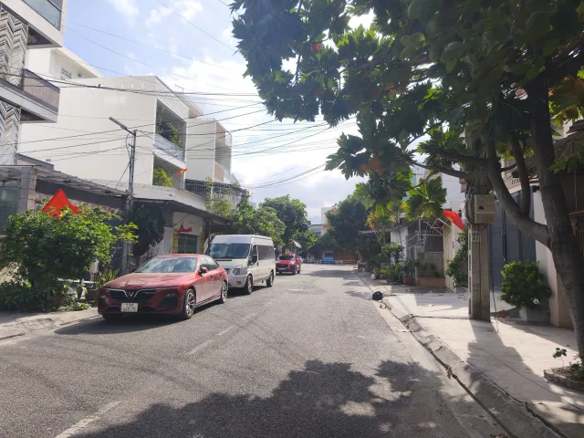 Bán nhà 73.5m² ngang 1,6m giá 3.6 tỷ Phường Nam Nha Trang