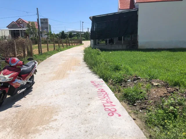 Chính chủ bán lô đất biển ở Chánh Lợi, xã Cát Khánh, ngay 15m thích hợp kinh doanh homestay