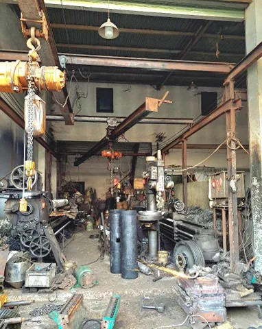 BÁN NHÀ SÁT TÂ.N KỲ TÂN QUÝ - KLG - ĐƯỜNG XE TẢI - ( 10X15M )