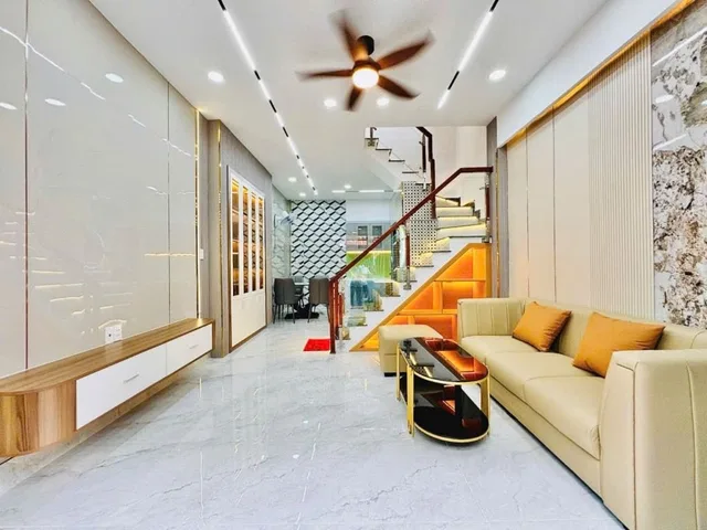 Gấp bán nhà mới gần công viện chợ, trượng học sổ hồng riêng