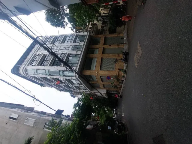 Bán nhà Hoàng Cầu 57.8m² ngang 4m giá 26.8 tỷ Phường Đống Đa