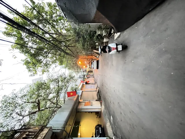 Bán nhà Đặng Tiến Đông 94.6m² ngang 4,8m giá 25.5 tỷ Phường Đống Đa