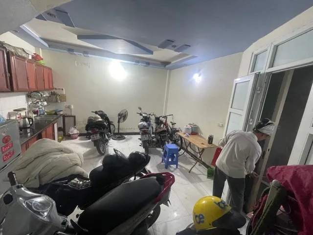 Bán nhà 33.7m² giá 4.5 tỷ Phường Vĩnh Hưng