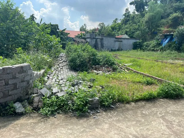 04/01/2026.Bán đất 133,8m² ngang 5m giá 1.05 tỷ Phường Lê Ích Mộc. liên hệ 0372558882
