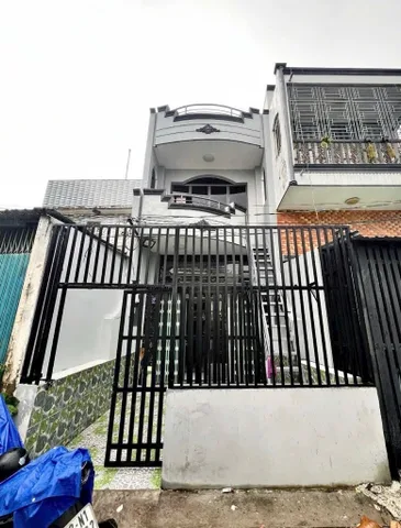 Nhà mới 4x16m,4.2tỉ  3 tầng, Full nội thất, Tây Lân-Bình Tân, xe hơi tới cửa.