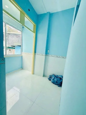 CẦN BÁN NHÀ MỚI QUẬN 4 HÀNG NGON CHỈ 2 tỷ 350tr