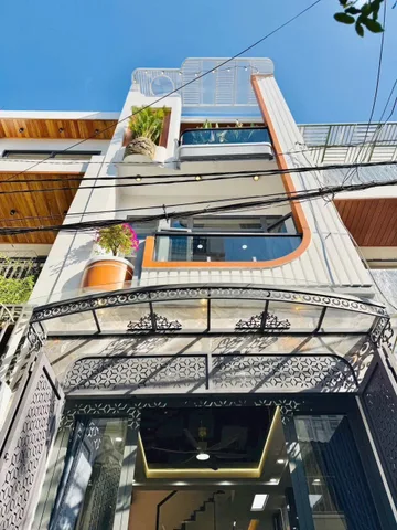 Rao bán nhà 39m2 Thành Thái 2tỷ8 sổ riêng chính chủ.