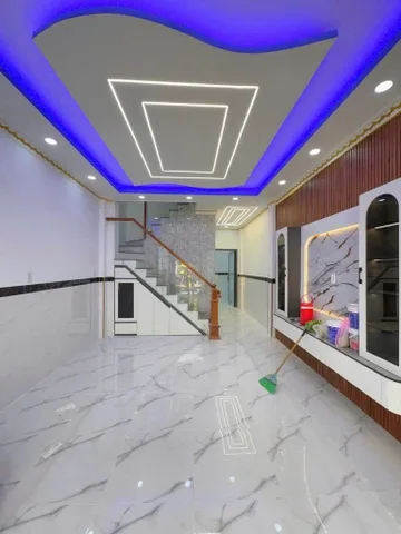 TÌM NHÀ DIỆN TÍCH LỚN, PHÁP LÝ CHUẨN CHỈNH -  SỢ MUA NHẦM - SỢ BỊ DẪN LUNG TUNG MẤT THỜI GIAN => GHÉ VÀO ĐÂY =>> NHÀ THẬT - SỔ THẬT - DT THẬT==> NHÀ 2 TẦNG MỚI ĐẸP VÀO Ở NGAY - GIÁ CHỈ HƠN 4 TỶ