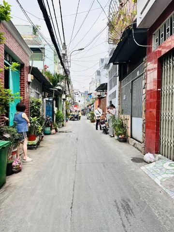 🇻🇳 CMT8 · QUẬN 10 · HXH THÔNG · NGANG 3.9M · ~40M² · 2PN · GIÁ 6.8 TỶ