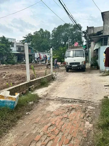 🛑Kẹt 1 lô duy nhất 5x27m full thổ cư gần chợ đầu mối hóc môn giá đầu tư gọi ngay Đất Ngọc