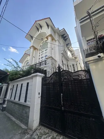 BIỆT THỰ NGAY KHU HIẾM NHÀ BÁN, HOÀNG HOA   THÁM   BÌNH THẠNH, HXH, SIÊU ĐẸP, CHỦ ĐỊNH CƯ NHIỆT BÁN