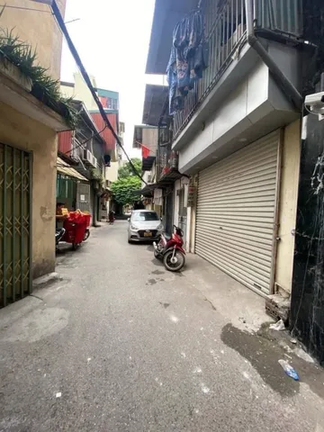BÁN NHÀ NGÕ 192 ĐƯỜNG LÊ TRỌNG TẤN. 76M2 XÂY 4 TẦNG. GIÁ 8.6 TỶ.