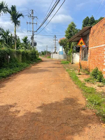 Góc 2 mặt tiền đường 19B Hoà Thuận cũ - phường Tân An mới
DT : 5,2 x 23m 5,2m2 
Giá : 949 triệu