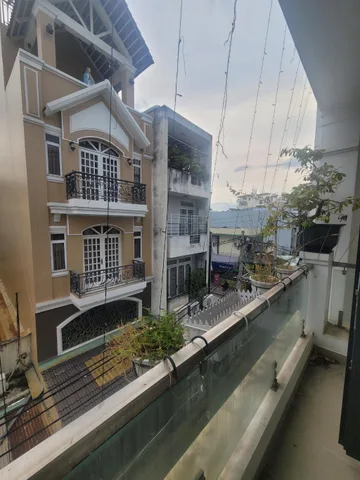 Mặt tiền Ngay Đồng Đen, Bàu Cát, Kế bên K300, Hoàng Hoa Thám, DT 70M2, 4 tầng, chỉ 9 tỷ 980