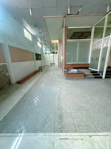 Cho thuê nhà mặt tiền đường Nguyễn Văn Tư.Gía 8 triệu
