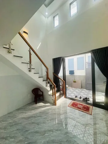 NHÀ MỚI - TẶNG NỘI THẤT - SÁT NHÀ GA T3 - HẺM THÔNG - 48m2 chỉ 5.8 tỷ TL