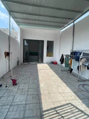 Gấp bán nhanh căn nhà ngay chợ đầu mối Hóc Môn sổ riêng giá 1ty45triệu 72m2 bao phí
