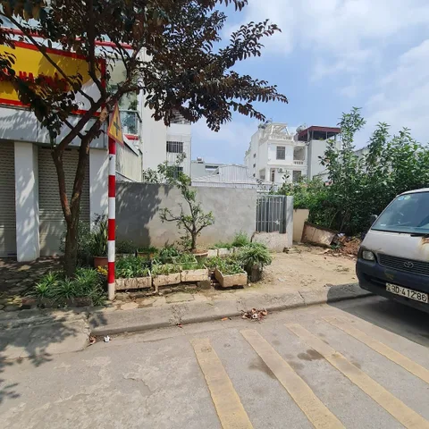 61m2 đất Tái định cư Trâu Quỳ, Gia Lâm. Mt 4m, đường 13m, giá đầu tư. Lh 0989894845