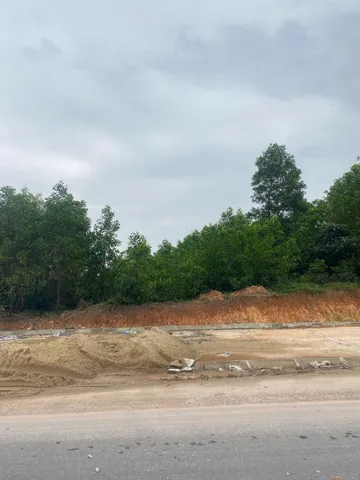 Bán đất 1358m² ngang 7.15m giá 450 triệu Xã Ái Tử
