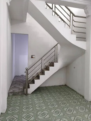 Bán nhà 39.9m² giá 5.3 tỷ Phường Lĩnh Nam