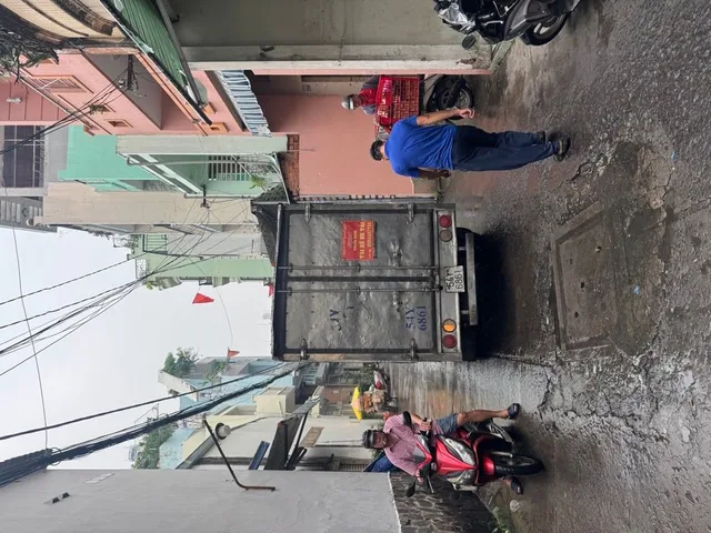 💥 GIẢM MẠNH 300 💥💥
🏠 HẺM NHƯ MẶT TIỀN - XE TẢI THÔNG - GẦN TRƯỜNG CẤP 2 - 3 TẦNG BTCT - 44M² - GIÁ NHỈK 8TỶ