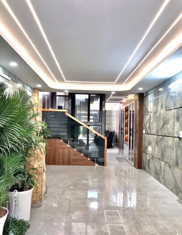 SIÊU PHẨ.M CẬP HÔNG HUƠ.G LỘ 2 - NGÃ TƯ 4 XÃ - ĐƯỜNG XE TẢI - THANG MÁ.Y - 5PN - ( 4X17M )