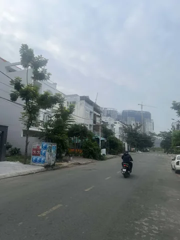 MẶT TIỀN KD 4 TẦNG PHẠM THẾ HIỂN, P.7, Q.8, 120M2, NGANG 5M, SHR, 9.9T