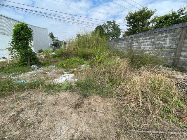 Bán miếng đất đẹp gần chợ Suối Sâu - Trảng Bàng , 350m2 , Sổ hồng riêng , giá chỉ 785 triệu