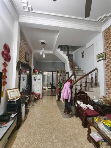 Bán Nhà! Nghi Tàm,20m Oto Tránh,Ngõ Thông Ba Gác,DT: 56/66m2 x 4Tầng,MT: 4m,GIá: 12.5 Tỷ Tây Hồ
