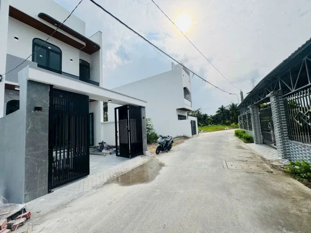 Phường Trung An mua CĂN NHÀ 2 TẦNG 3 SAO ĐÓN TẾT chưa đến 2 tỷ 5.