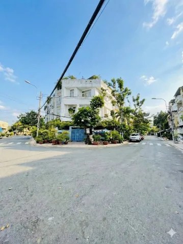 LÔ GÓC 3 MẶT TIỀN SIÊU ĐẸP PHẠM THẾ HIỂN- QUẬN 8-KDC SẦM UẤT- DT NGANG KHỦNG 9,5 CHỈ 16,9 TỎI(TL)