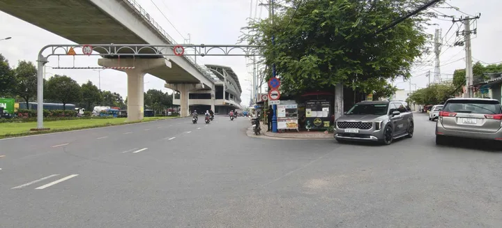 CƠ HỘI VÀNG: ĐẤT HẺM XE HƠI 231M² GẦN METRO CÔNG NGHỆ CAO ĐẦU TƯ CHDV HOẶC Ở NGAY THỦ ĐỨC!