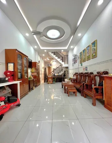 BÁN NHÀ ĐẸP SÁT KÊNH THA.M LƯƠN.G - AEO.N MAILL TPHU - ( 4X15M )