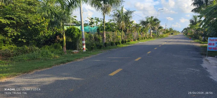 Bán đất 459m² ngang 19m giá 4 tỷ Xã Tân Trụ