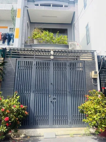 Gâos bán nhà tân bình 2 tầng sổ hồng riêng, gần nhà ga T3
