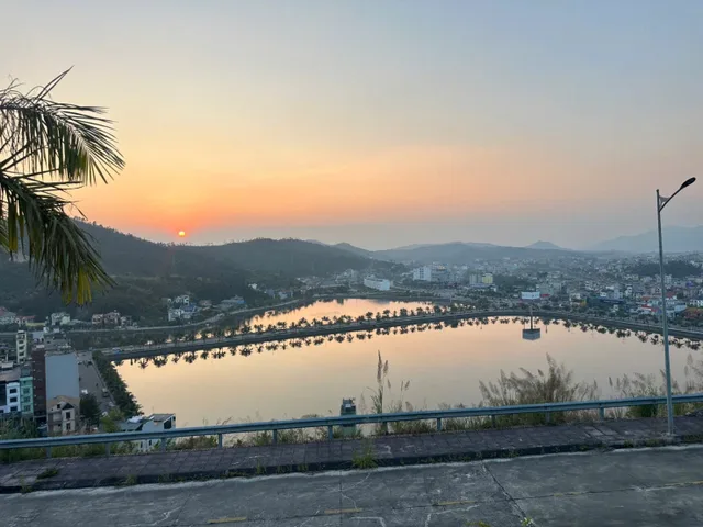 Bán 2 ô biệt thự đồi thủy sản Bãi Cháy